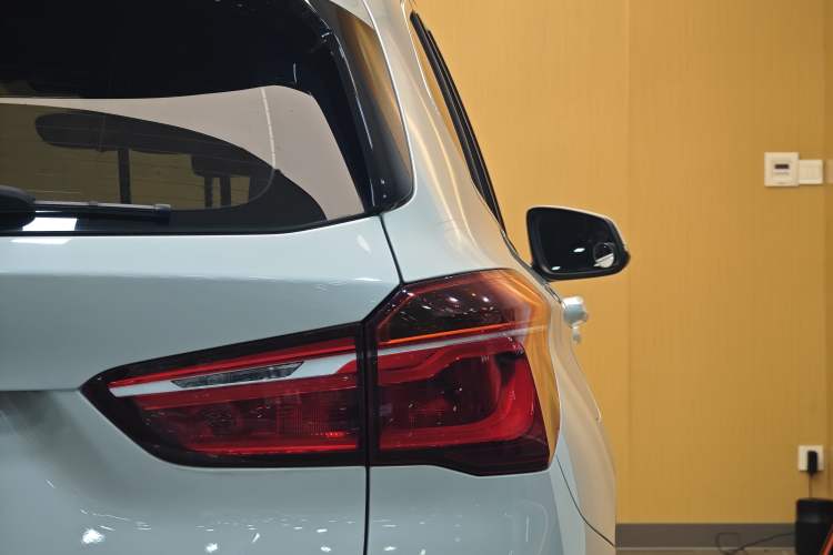 Used BMW X1 2019 sDrive18Li Premium Edition
