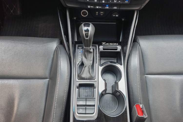 Used Hyundai Tucson 2015 1.6T Dual-Clutch Two-Wheel-Drive Smart Model
