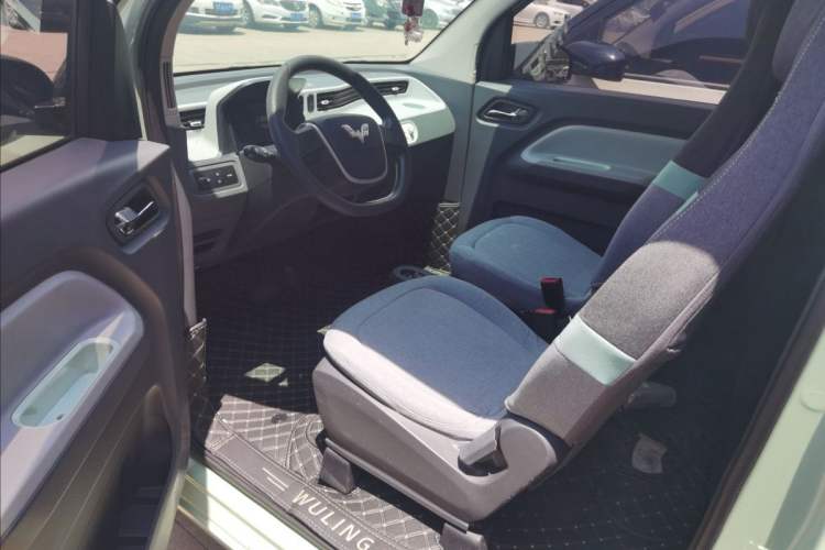 Used Wuling Hongguang MINIEV 2022 Macaron Premium Model – Lithium Iron Phosphate
