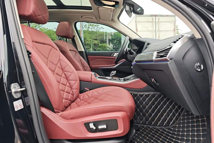 Used BMW X5 2022 Restyled xDrive 30Li M Sport Package
