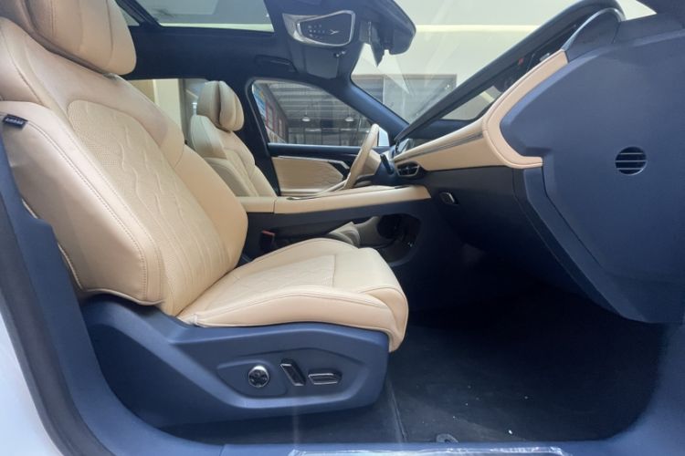 Used VOYAH FREE 2024 Ultra-Long Range Intelligent Driving Version
