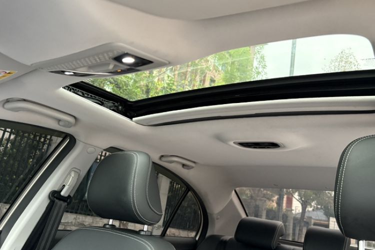 Used Geely Auto Emgrand 2020 1.5L CVT Upward Version
