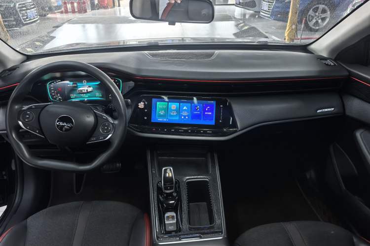 Used Dongfeng Aeolus Yixuan MAX 2023 1.5T Super-Powered Dad Edition
