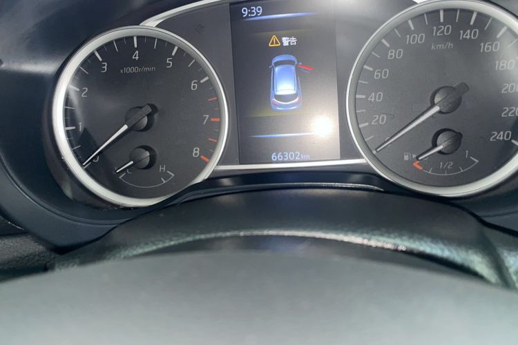 Used Nissan Tiida 2021 1.6L CVT Smart Drive Edition
