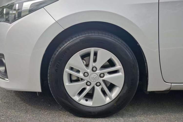 Used Toyota Corolla 2017 1.2T CVT GL
