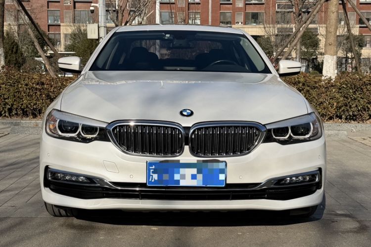 Used BMW 5 Series 2018 Facelifted 530Li xDrive Luxury Package
