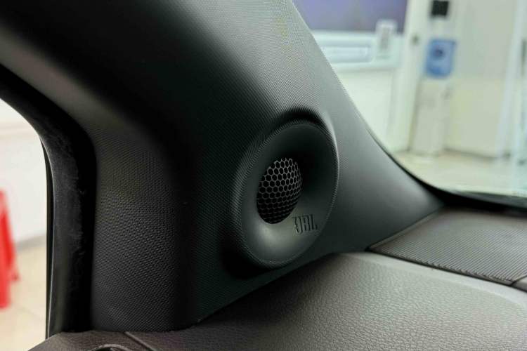 Used Toyota Sienna 2021 2.5L Hybrid Platinum Edition