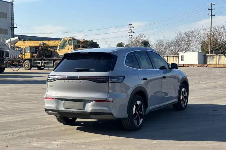 Used  E5 2024 530 km Exploration+ Version
