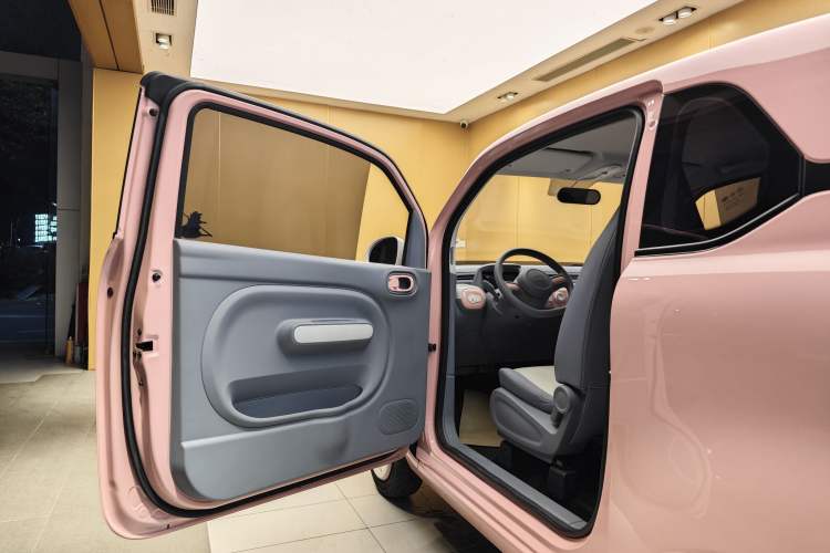 Used Bestune Pony 2024 170km Vitality Horse
