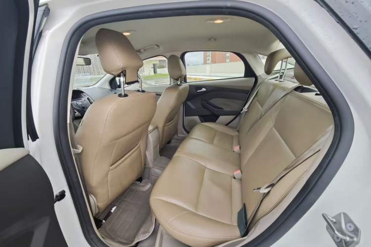 Used Ford Focus 2012 Sedan 1.6L Automatic Comfort Model