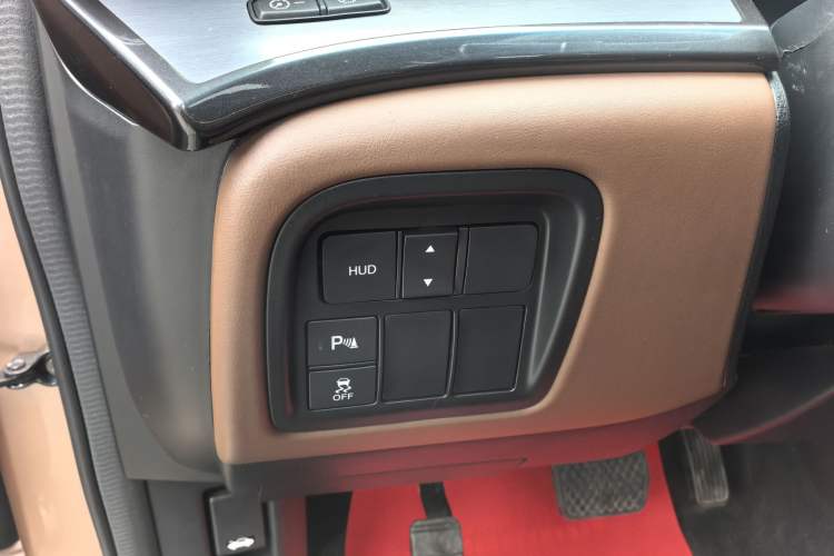 Used Acura CDX 2016 1.5T Two-Wheel Drive Deluxe Edition