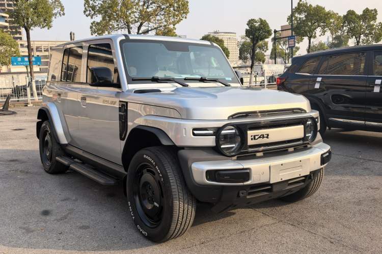 Used  V23 2025 401 Two-Wheel Drive Advanced Edition
