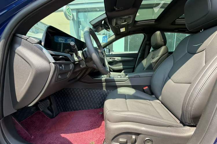 Used Cadillac CT5 2024 28T Luxury Pro Trim
