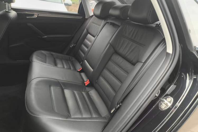 Used Volkswagen Passat 2016 330TSI DSG Prestige Edition
