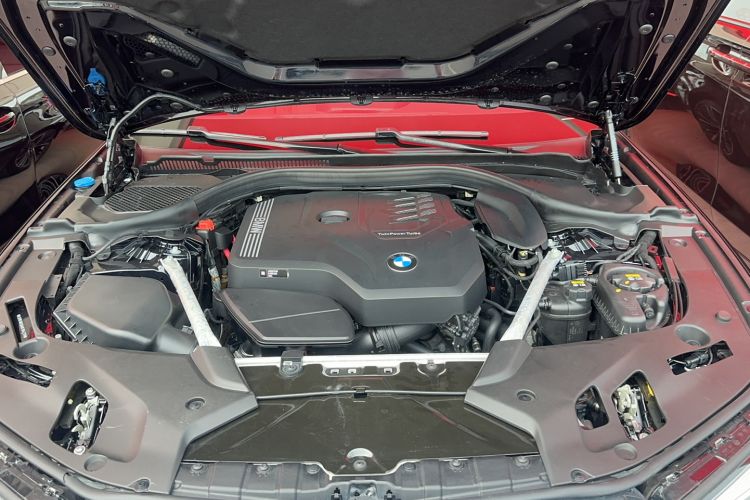 Used BMW 5 Series 2022 530Li Leading Model M Sport Package
