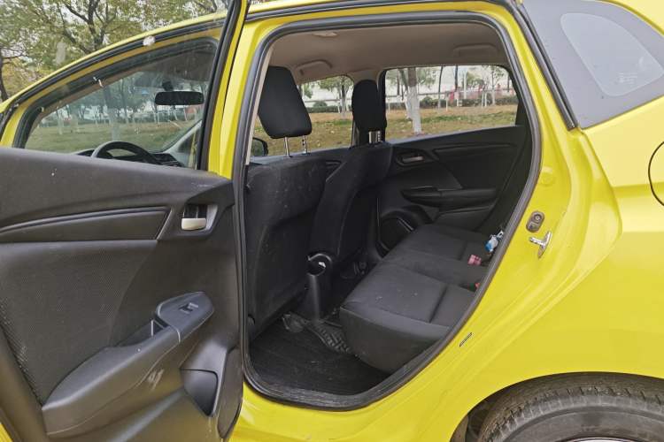 Used Honda Fit 2014 1.5L LX CVT Comfort Model
