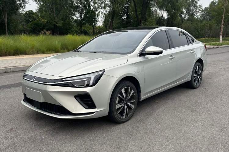 Used  ER6 2020 620 km Smart Edition
