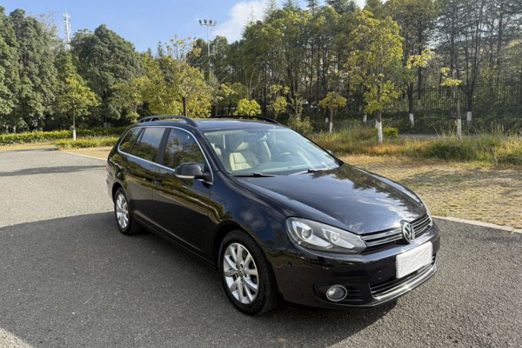 Used Volkswagen Golf 2011 1.4 TSI Luxury Touring Edition
