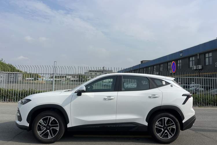 Used JETOUR Dashing 2025 1.5T DCT Luxury Edition
