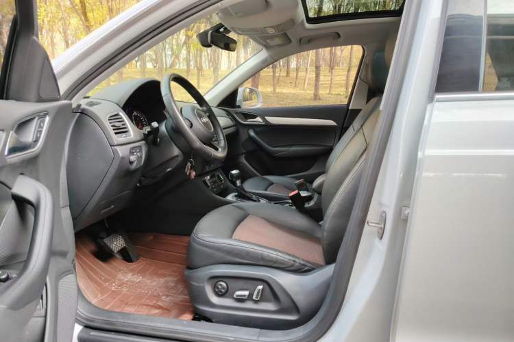 Used Audi Q3 2017 35 TFSI Fashion Model