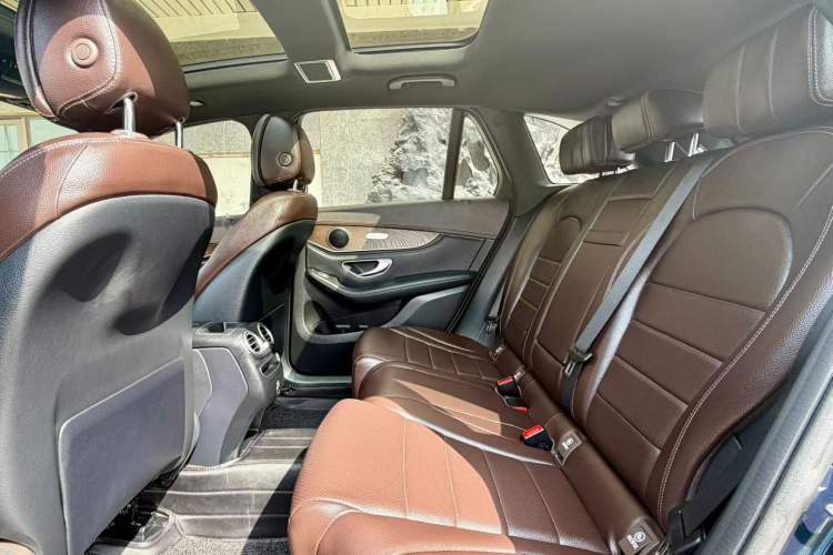 Used Mercedes-Benz GLC 2020 GLC 260 L 4MATIC Luxury Model