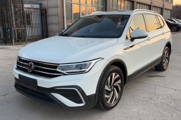 Used Volkswagen Tiguan L 2024 300TSI Automatic Two-Wheel Drive Smart Edition