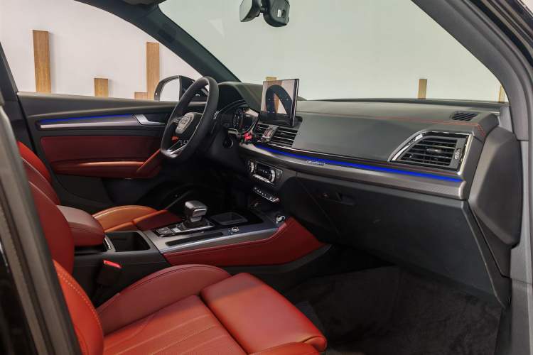 Used Audi Q5L 2024 45 TFSI Luxury Dynamic Model