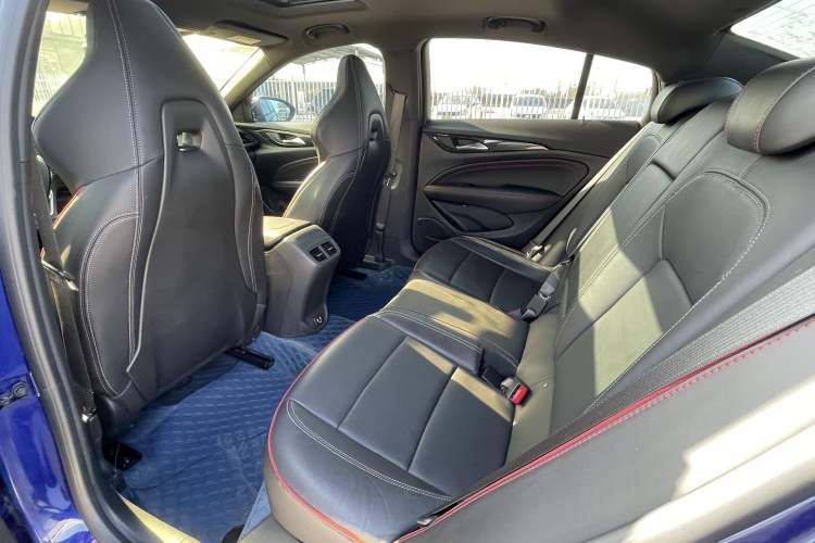 Used Buick Regal 2020 GS 28T Elite Model
