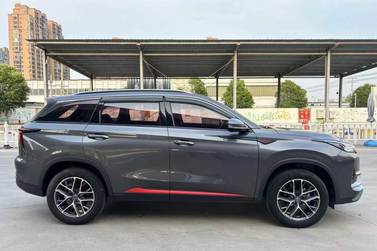 Used Changan CS75 PLUS 2022 Classic Edition 1.5T Automatic Pioneer Model
