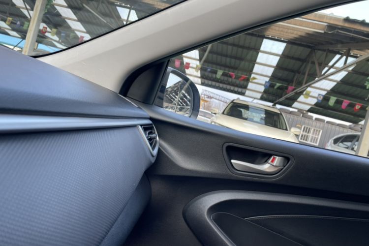 Used Hyundai Verna 2017 1.4L Manual Refreshed Version China V Standard
