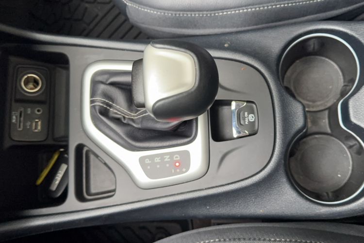 Used  Cherokee 2017 2.0L Superior Edition
