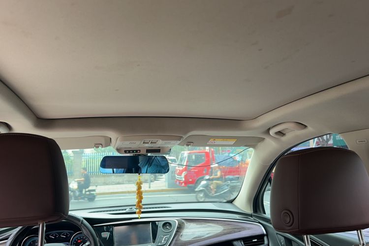 Used Buick Envision 2017 20T Two-Wheel Drive Luxury Model
