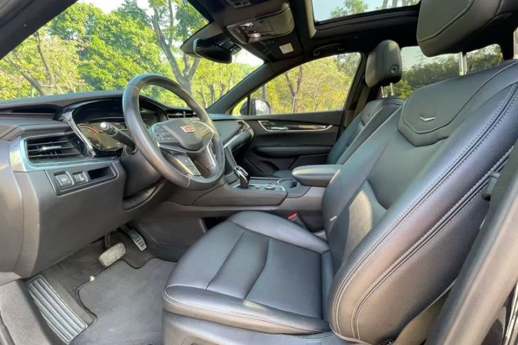 Used Cadillac XT5 2022 2.0T Two-Wheel Drive Luxury Version