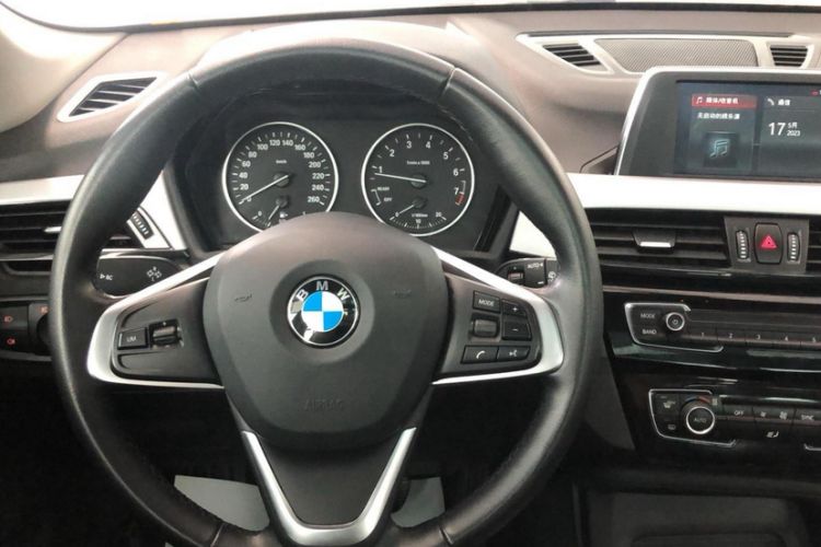 Used BMW X1 2018 sDrive20Li Leading Model
