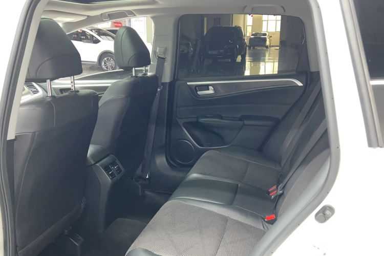 Used Honda Jade 2014 1.8L Automatic Comfort Elite Version 5 Seats
