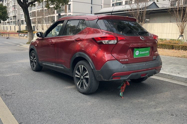 Used Nissan Kicks 2017 1.5L CVT Cool Enjoy Edition
