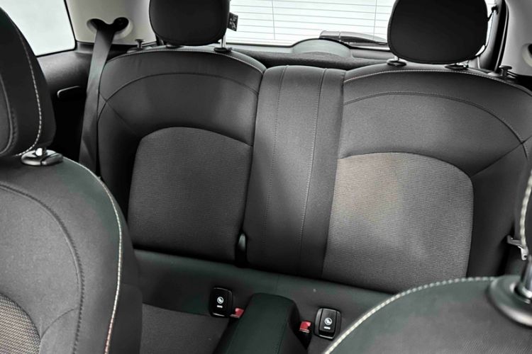 Used  MINI 2023 1.5T ONE
