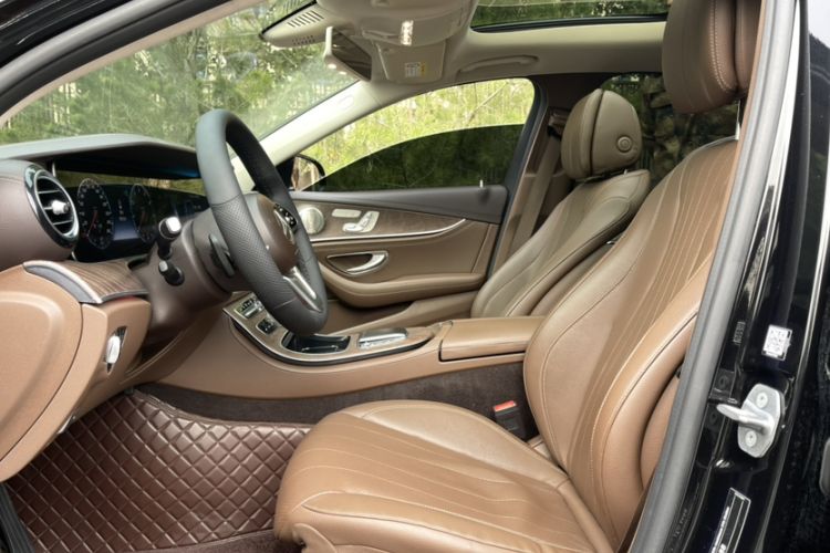 Used Mercedes-Benz E-Class 2019 Facelifted E 300 L Stylish Version
