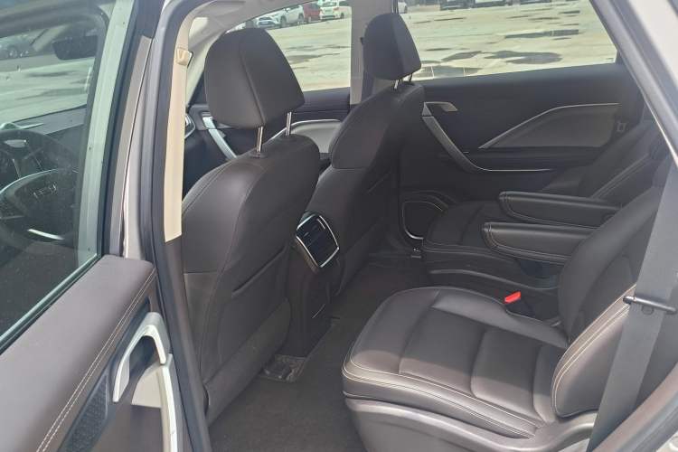 Used Geely Auto Jiajie 2021 1.8TD DCT Luxury Model
