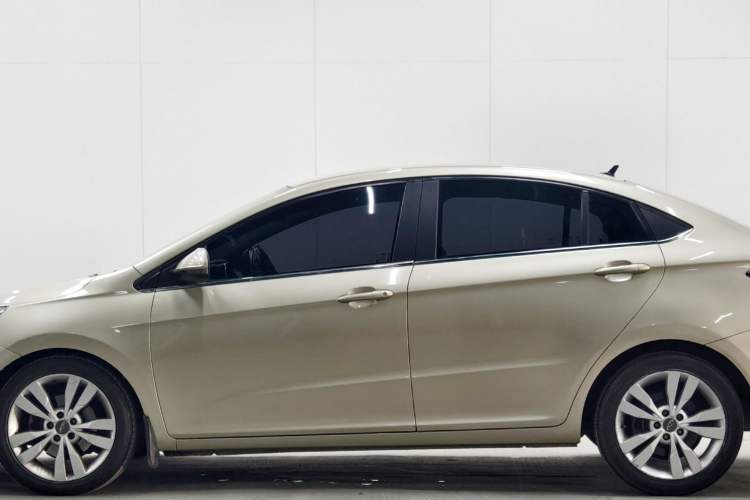 Used Chery Arrizo 5 2016 1.5L CVT Lingrui Edition
