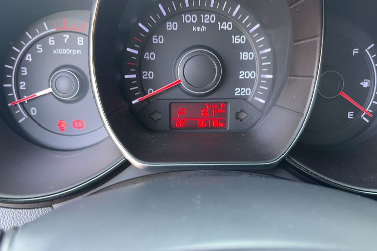 Used Kia K2 2015 Sedan 1.4L Automatic GLS
