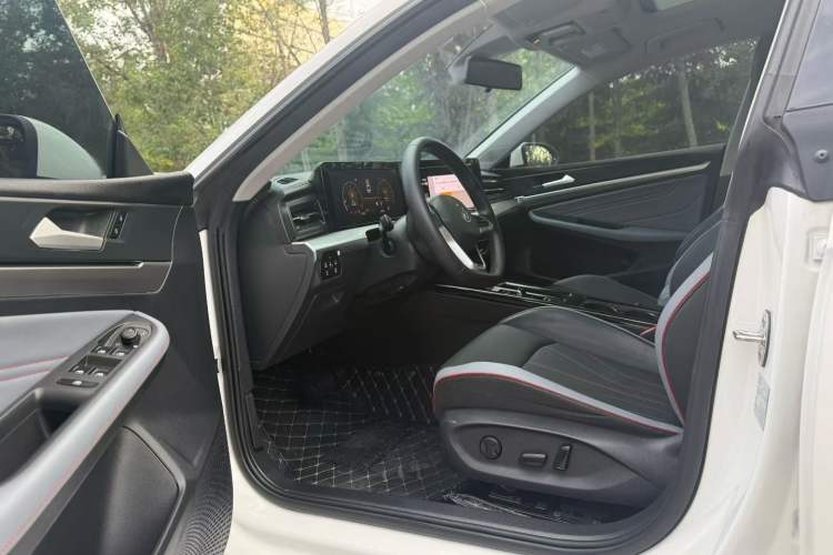 Used Volkswagen Lamando 2022 Lingdu L 280TSI DSG Spicy Edition
