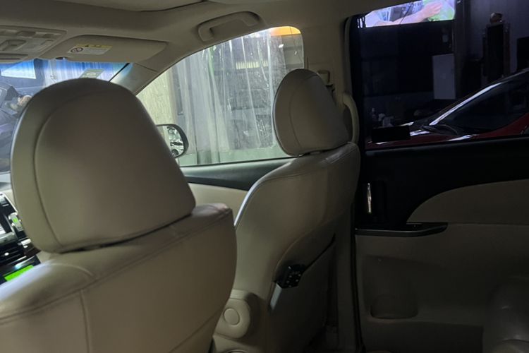 Used Toyota Previa 2012 2.4L 7-Seater Luxury Edition