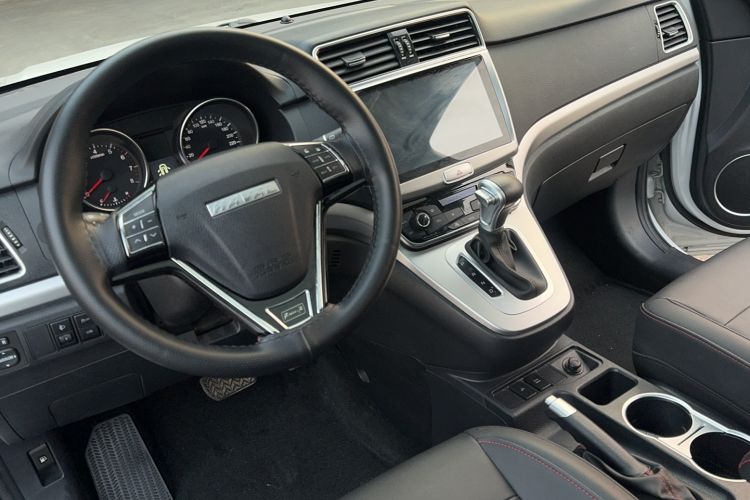 Used Haval M6 2019 1.5T DCT Two-Wheel Drive Elite Version China VI Standard
