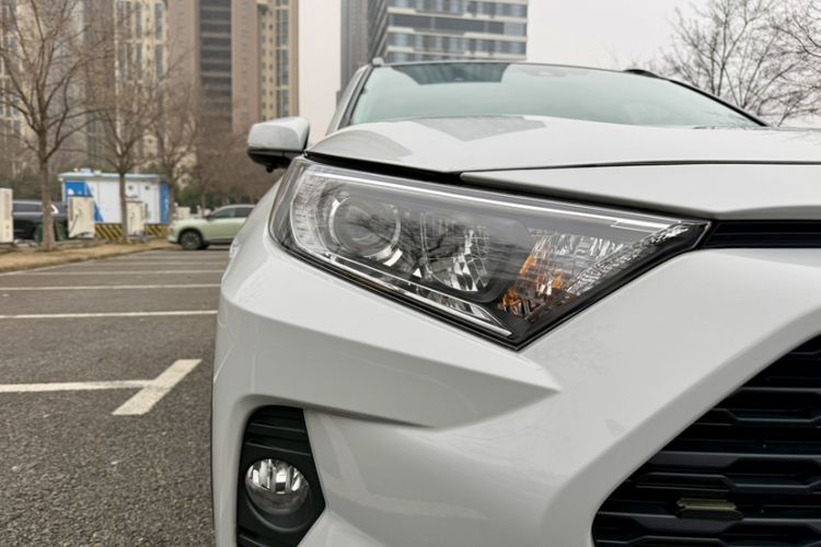 Used Toyota RAV4 2022 2.0L CVT Two-Wheel Drive Urban Edition
