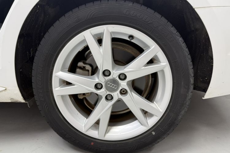 Used Audi A4L 2018 30th Anniversary Edition 40 TFSI Trendy Model
