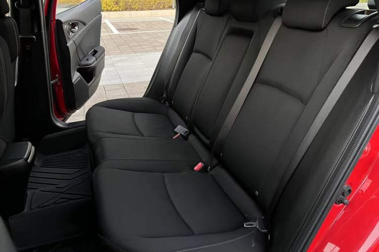 Used Honda Civic 2021 HATCHBACK 220TURBO CVT New Trendsetter
