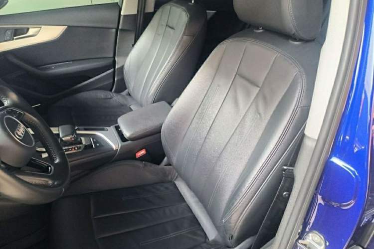 Used Audi A4L 2019 40 TFSI Sporty Version China V
