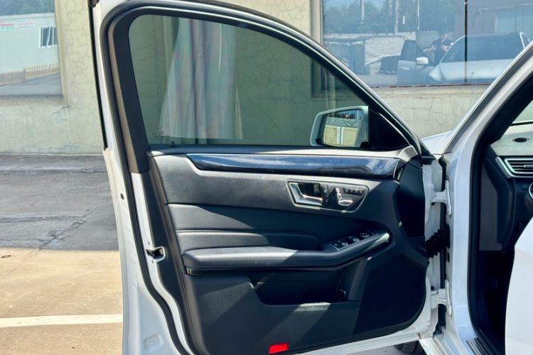 Used Mercedes-Benz E-Class 2015 Facelift E 200 L Sport Edition
