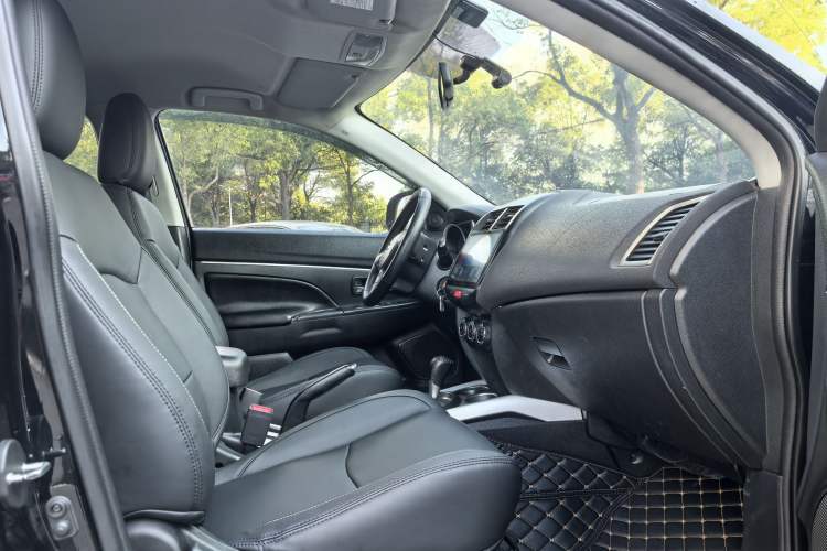 Used Mitsubishi ASX 2013 2.0L CVT Two-Wheel Drive Elite Edition
